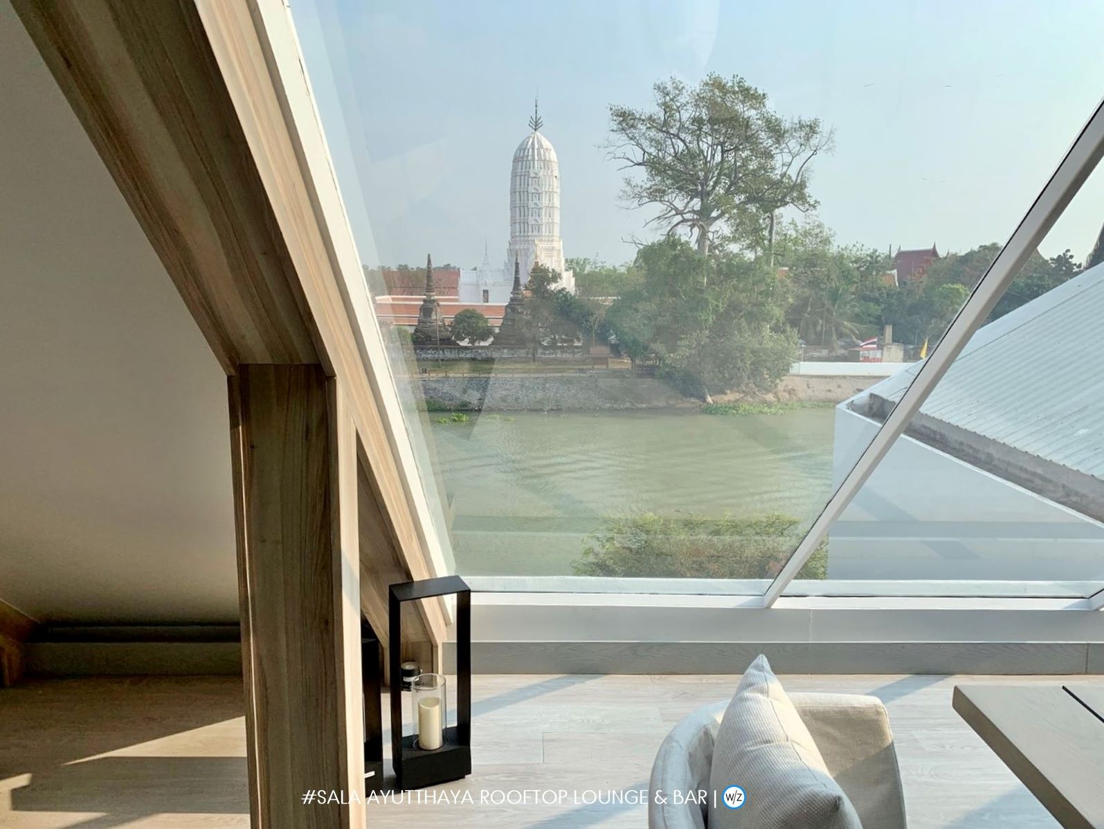 SALA AYT ROOFTOP LOUNGE & BAR INSIDE3