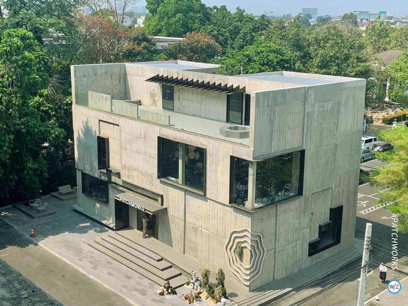PW - EXTERIOR